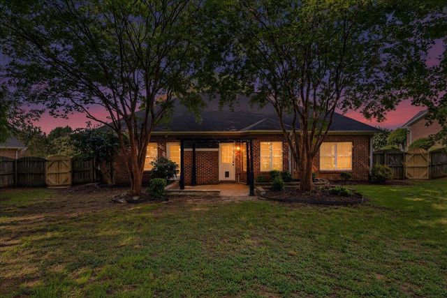 529 Fox Hurst Court, Moore, SC 29369