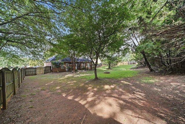 529 Fox Hurst Court, Moore, SC 29369