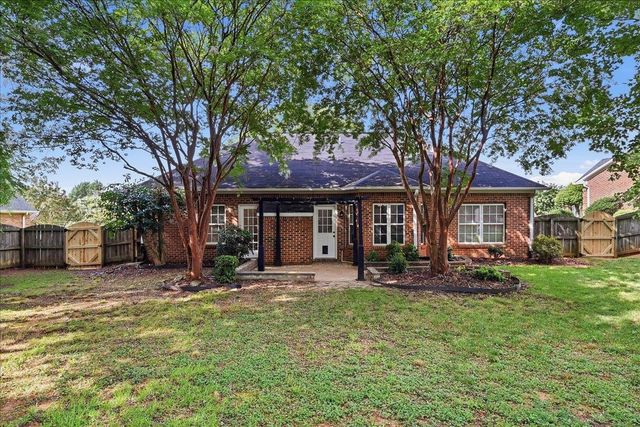 529 Fox Hurst Court, Moore, SC 29369