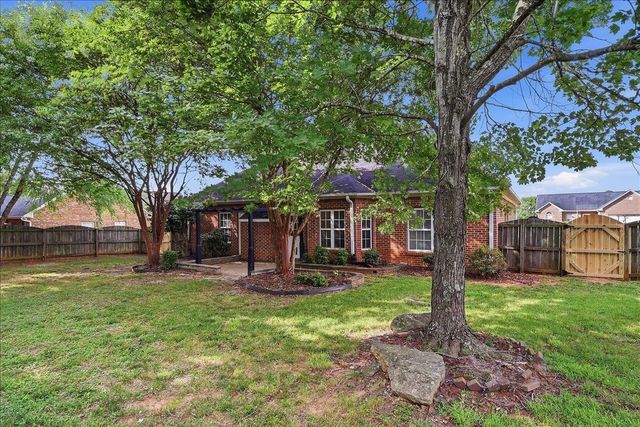 529 Fox Hurst Court, Moore, SC 29369