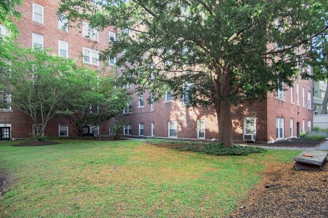 16 Chauncy St 10, Cambridge, MA 02138