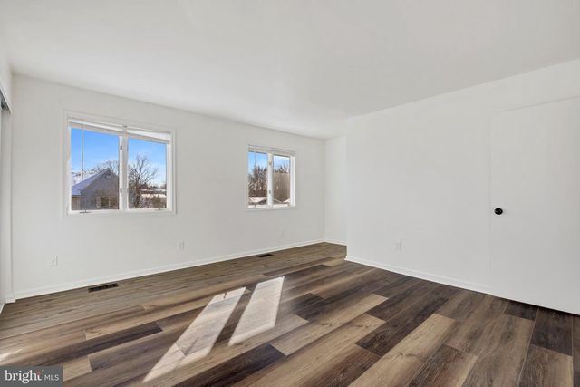 7662 SHERLOCK CT, Pasadena, MD 21122