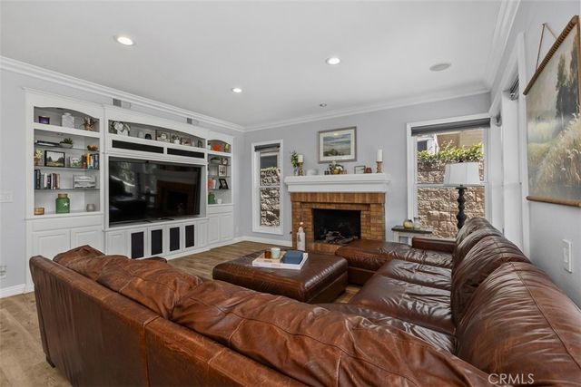 22421 Bluejay, Mission Viejo, CA 92692