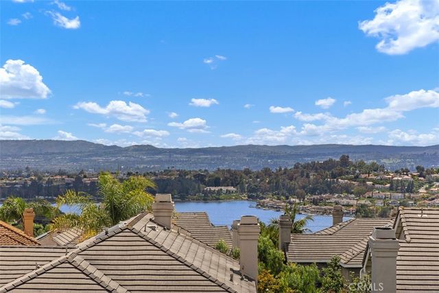 22421 Bluejay, Mission Viejo, CA 92692