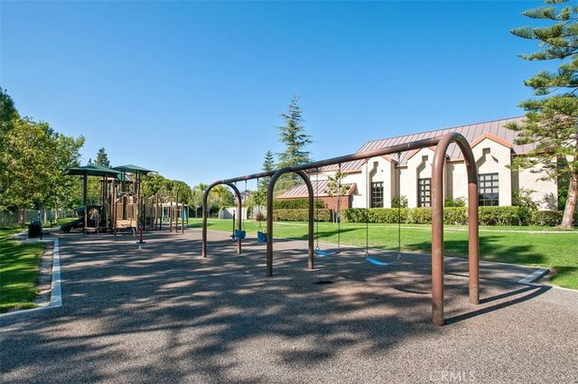 22421 Bluejay, Mission Viejo, CA 92692