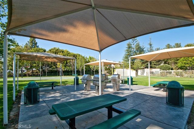 22421 Bluejay, Mission Viejo, CA 92692