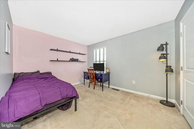 9427 MORNING DEW DR, Hagerstown, MD 21740