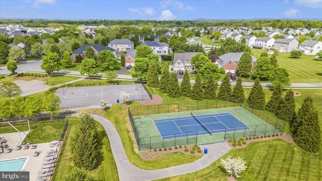 9427 MORNING DEW DR, Hagerstown, MD 21740