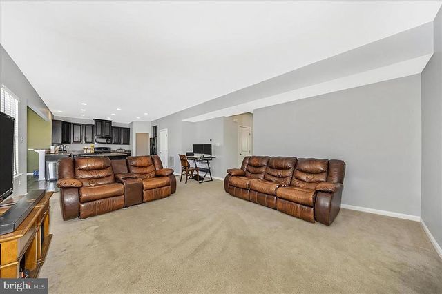 9427 MORNING DEW DR, Hagerstown, MD 21740