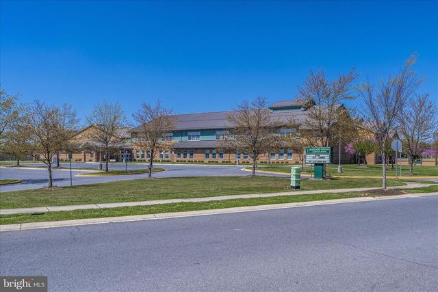 9427 MORNING DEW DR, Hagerstown, MD 21740