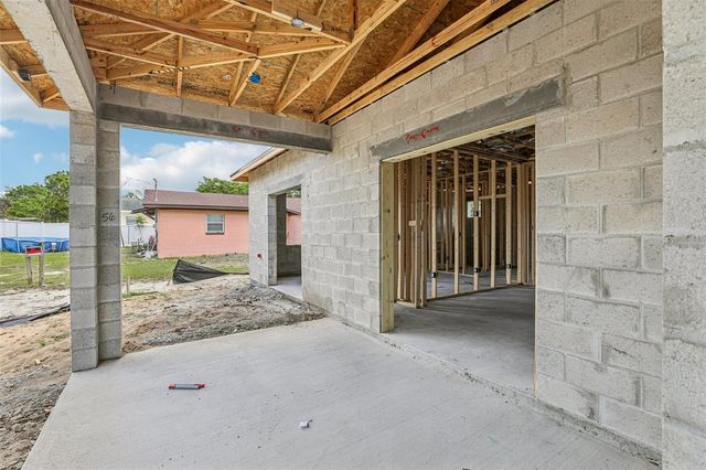 222 FLORIDA AVENUE, Dundee, FL 33838