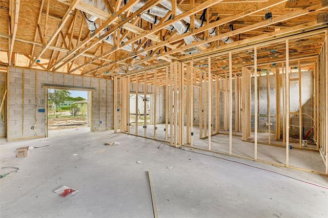 222 FLORIDA AVENUE, Dundee, FL 33838