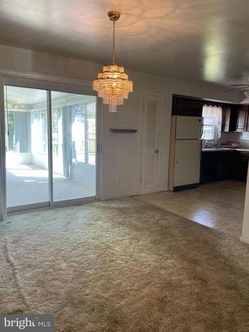 351 CHAPPELL ST, Warrenton, VA 20186