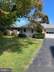 351 CHAPPELL ST, Warrenton, VA 20186