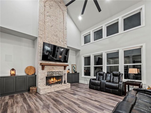 4070 Silverstone Drive, Braselton, GA 30517