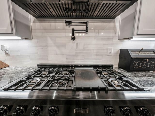 4070 Silverstone Drive, Braselton, GA 30517