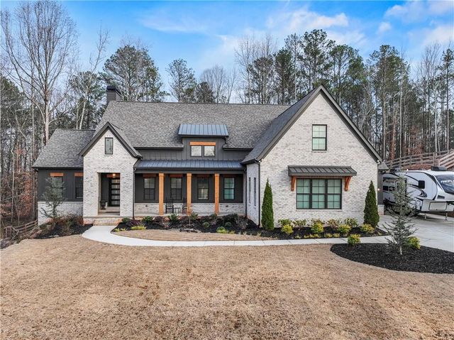 4070 Silverstone Drive, Braselton, GA 30517