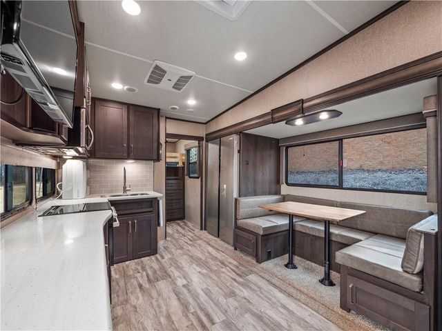 4070 Silverstone Drive, Braselton, GA 30517