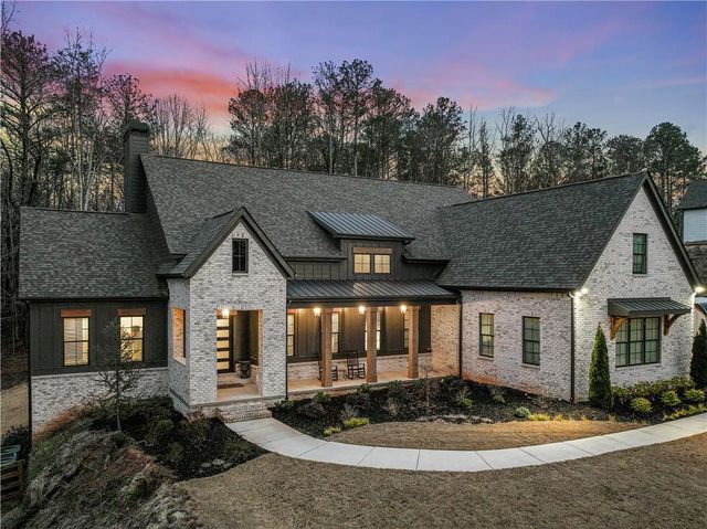 4070 Silverstone Drive, Braselton, GA 30517
