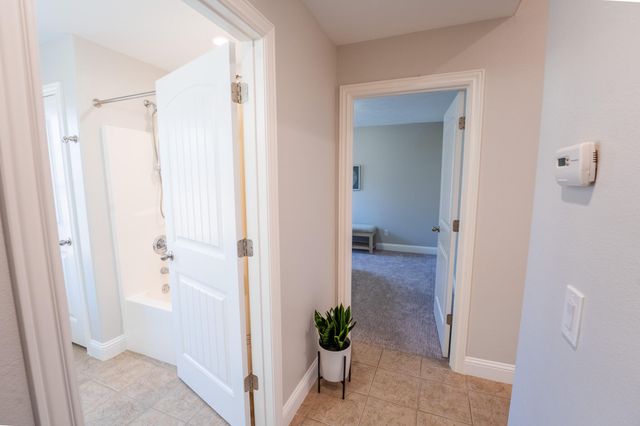 925 E Weldon Drive, Nixa, MO 65714