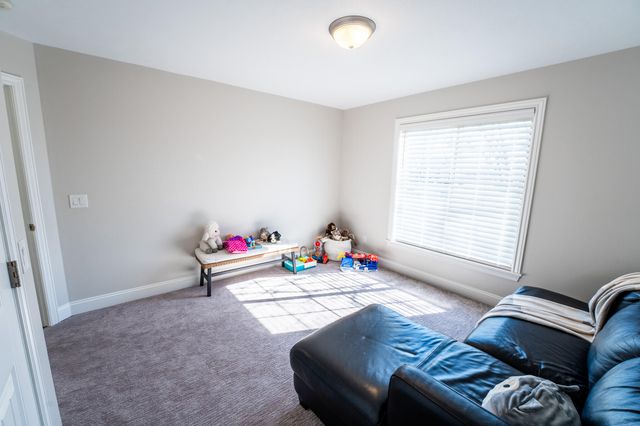 925 E Weldon Drive, Nixa, MO 65714