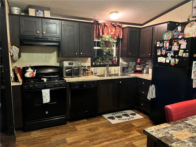 2 Forest Edge Drive, Batavia, NY 14020