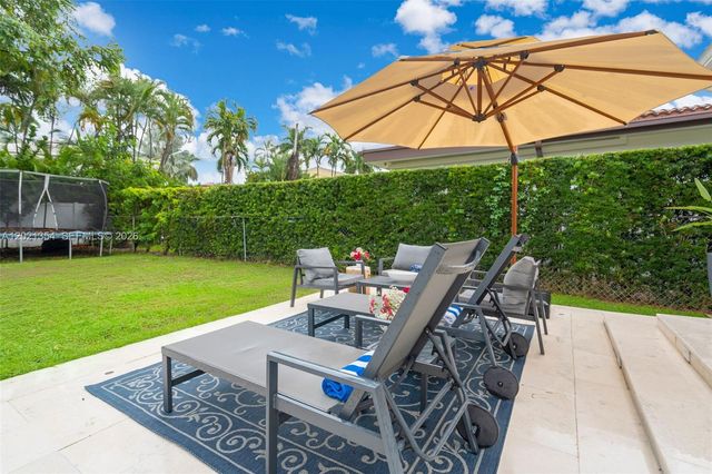 6235 Alton Rd, Miami Beach, FL 33140