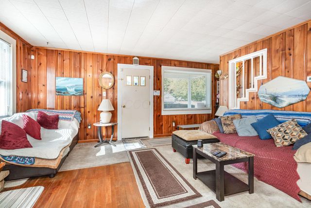 146 S 31st Street, Newark, OH 43055