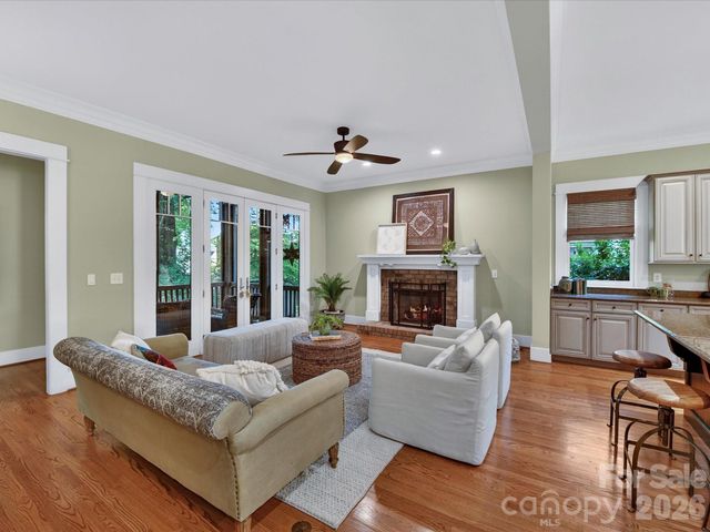 514 Magnolia Avenue, Charlotte, NC 28203