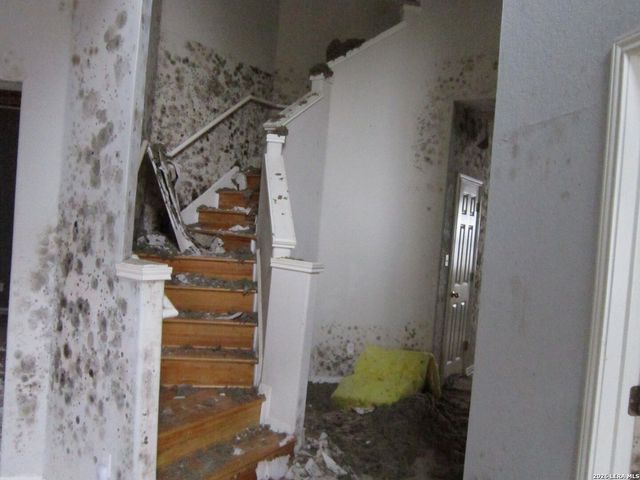 21011 La Pena, San Antonio, TX 78258