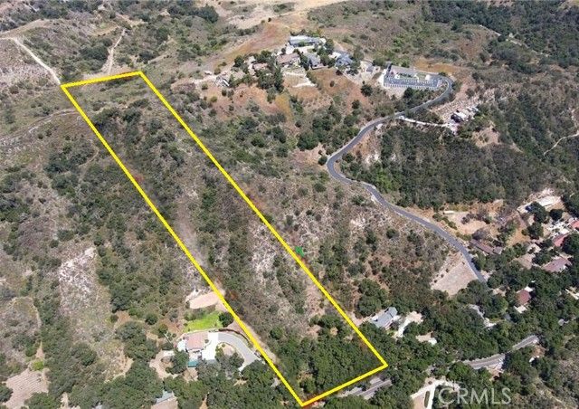 19605 Live Oak Canyon Rd., Trabuco Canyon, CA 92679