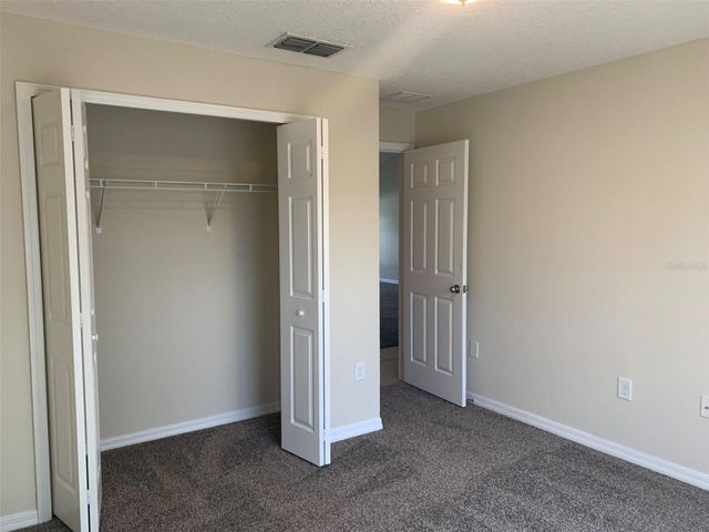 521 MONTANA AVENUE, St Cloud, FL 34769