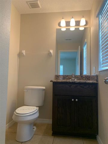 521 MONTANA AVENUE, St Cloud, FL 34769