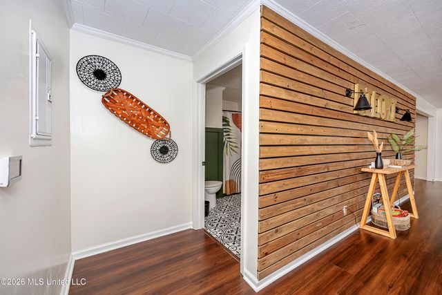 206 Crawford Street, Biloxi, MS 39530