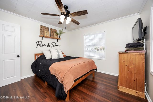 206 Crawford Street, Biloxi, MS 39530