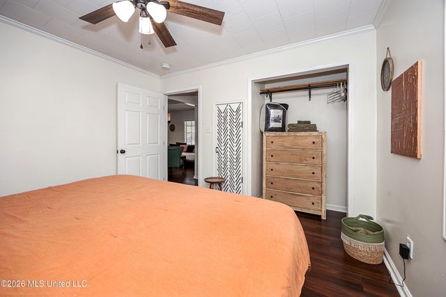 206 Crawford Street, Biloxi, MS 39530