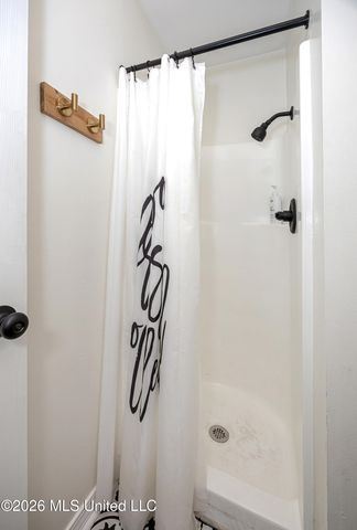 206 Crawford Street, Biloxi, MS 39530