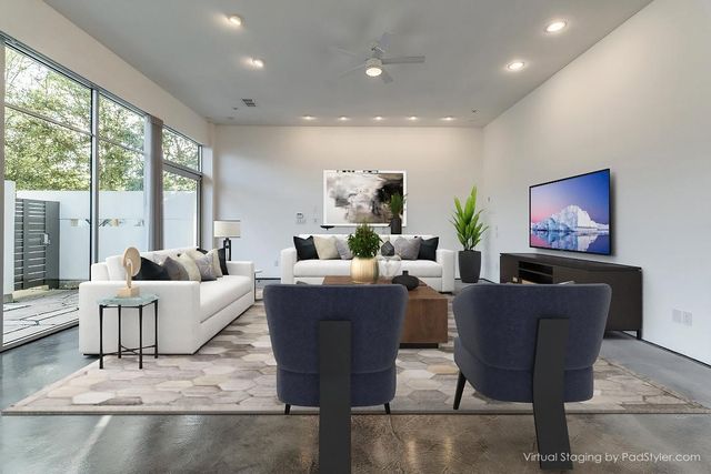 30 Vanguard Way, Dallas, TX 75243