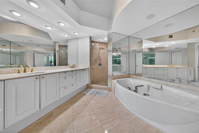 3700 S Ocean Boulevard 308, Highland Beach, FL 33487