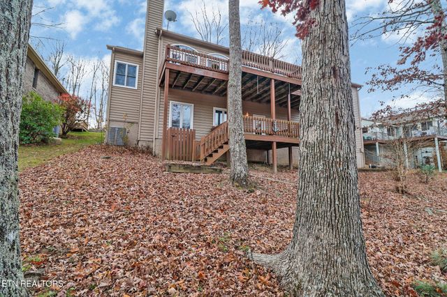 129 Shore Lane, Crossville, TN 38558