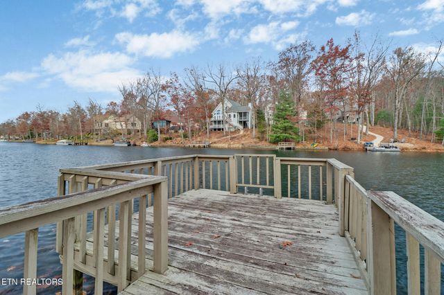 129 Shore Lane, Crossville, TN 38558