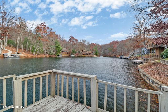 129 Shore Lane, Crossville, TN 38558