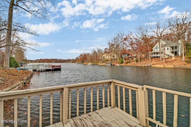 129 Shore Lane, Crossville, TN 38558