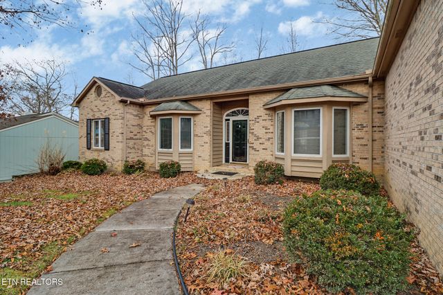 129 Shore Lane, Crossville, TN 38558