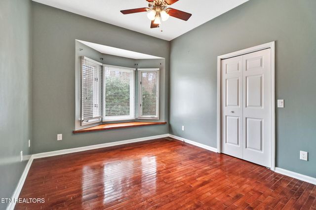 129 Shore Lane, Crossville, TN 38558