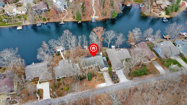 129 Shore Lane, Crossville, TN 38558