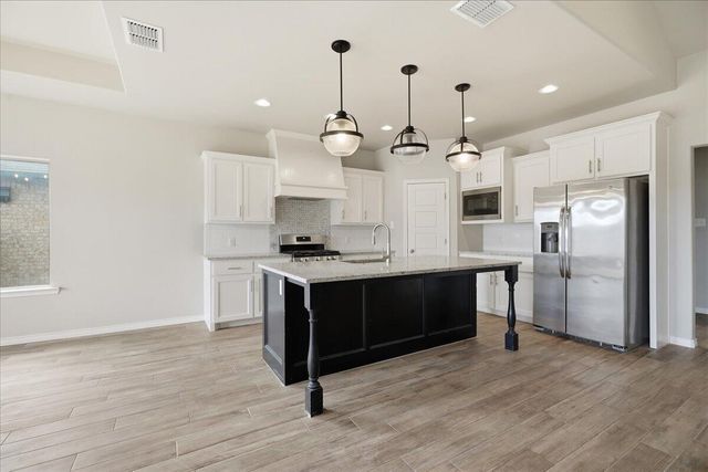 5003 Prospect Avenue, Lubbock, TX 79407