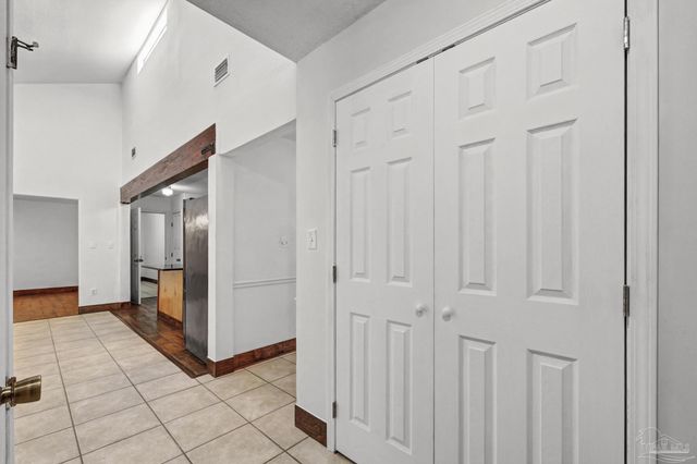 101 Thurston Pl, Crestview, FL 32536