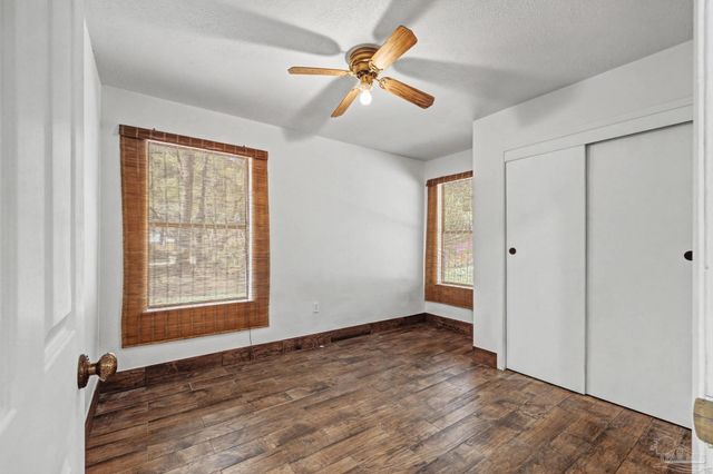 101 Thurston Pl, Crestview, FL 32536