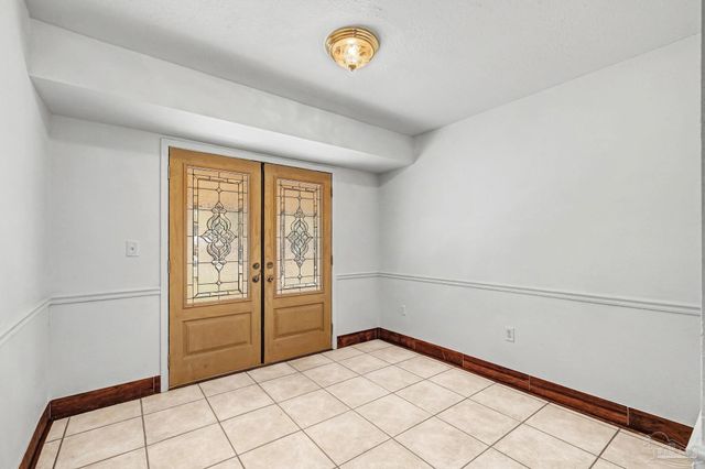 101 Thurston Pl, Crestview, FL 32536